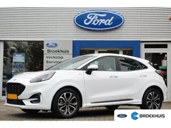 Wit, metallic lak Gebruikt 2020 Ford Puma ST-Line SUV | € 19.200 (Eerlijke prijs)