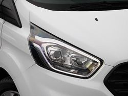 Wit Gebruikt 2023 Ford Transit Custom Trend Van | € 18.700 (Super prijs)