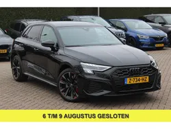 Zwart Gebruikt 2021 Audi A3 Competition Hatchback | € 27.999 (Eerlijke prijs)