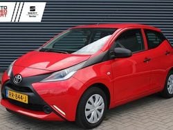 Rood Gebruikt 2018 Toyota Aygo Hatchback | € 7.945 (Goede deal)