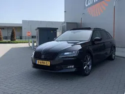 Zwart Gebruikt 2018 Skoda Superb Stationwagen | € 21.000 (Eerlijke prijs)