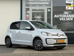 Wit Gebruikt 2017 VW up! move up! Hatchback | € 7.599 (Eerlijke prijs)