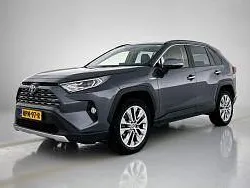 Grijs metallic Gebruikt 2021 Toyota RAV4 Executive SUV | € 37.495 (Goede deal)