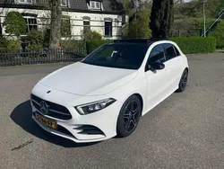 Wit, metallic lak Gebruikt 2019 Mercedes A200 AMG Hatchback | € 30.750 (Duur)