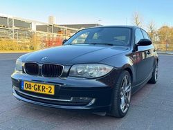 Zwart Gebruikt 2008 BMW 120 Hatchback | € 2.750 (Super prijs)