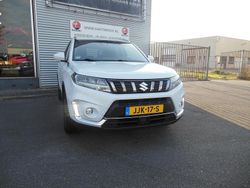 Wit Gebruikt 2022 Suzuki Vitara SUV | € 23.750 (Eerlijke prijs)