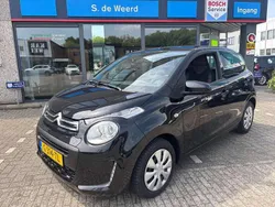 Zwart, andere lak Gebruikt 2019 Citroën C1 Feel Hatchback | € 8.999 (Eerlijke prijs)