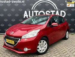 Rood Gebruikt 2014 Peugeot 208 Hatchback | € 6.995 (Eerlijke prijs)