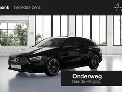 Zwart Nieuw 2025 Mercedes CLA180 Shooting Brake Business Stationwagen | € 58.161