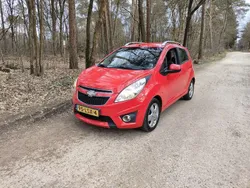 Rood Gebruikt 2010 Chevrolet Spark LT Hatchback | € 1.999 (Eerlijke prijs)