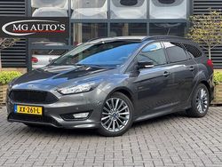 Grijs Gebruikt 2018 Ford Focus ST-Line Stationwagen | € 14.995 (Goede deal)