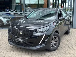 Zwart, metallic lak Gebruikt 2021 Peugeot 2008 Active SUV | € 16.950 (Goede deal)