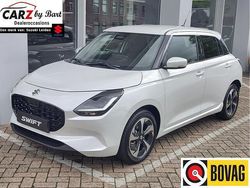 Wit Nieuw 2025 Suzuki Swift Style Hatchback | € 25.845 (Eerlijke prijs)