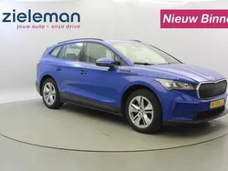 Grijs Gebruikt 2021 Skoda Enyaq iV SUV | € 23.845 (Eerlijke prijs)