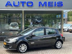 Zwart Gebruikt 2006 Renault Clio II Initiale Hatchback | € 4.695 (Duur)