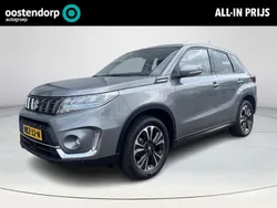 Grijs Gebruikt 2022 Suzuki Vitara Style SUV | € 26.880 (Eerlijke prijs)