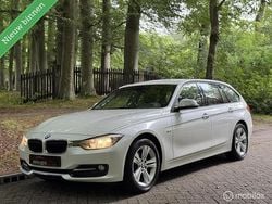 Wit Gebruikt 2014 BMW 318 Executive Stationwagen | € 6.950 (Eerlijke prijs)