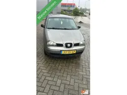 Grijs Gebruikt 2002 Seat Arosa Stella Hatchback | € 750 (Eerlijke prijs)