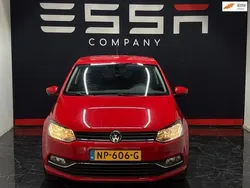 Rood Gebruikt 2015 VW Polo Highline Hatchback | € 5.290 (Super prijs)