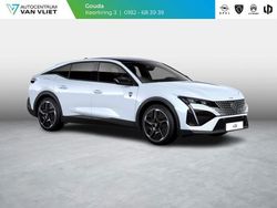 Blanc okenite (wit metallic) Nieuw 2025 Peugeot 408 Sedan | € 42.141 (Eerlijke prijs)