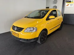 Geel Gebruikt 2005 VW Fox Trendline Hatchback | € 1.750 (Duur)