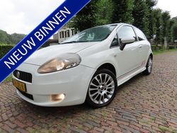 Wit Gebruikt 2009 Fiat Grande Punto Hatchback | € 2.950 (Iets duurder)