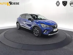 Blauw Gebruikt 2024 Renault Captur Techno SUV | € 27.900 (Eerlijke prijs)
