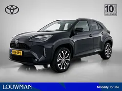 Zwart Gebruikt 2024 Toyota Yaris Cross Limited SUV | € 29.945 (Eerlijke prijs)