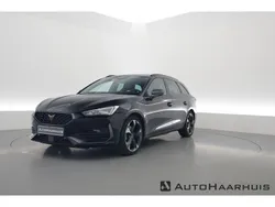 Zwart Gebruikt 2022 Cupra Leon Stationwagen | € 29.850 (Eerlijke prijs)