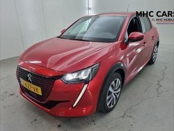 Rood Gebruikt 2020 Peugeot e-208 Active Hatchback | € 11.900 (Goede deal)
