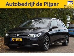 Zwart Gebruikt 2020 VW Golf VIII Style Hatchback | € 24.950 (Goede deal)