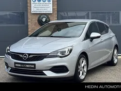 Grijs Gebruikt 2020 Opel Astra Elegance Hatchback | € 13.945 (Eerlijke prijs)