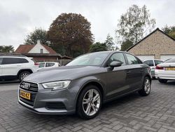 Grijs Gebruikt 2018 Audi A3 Proline Sedan | € 14.950 (Super prijs)