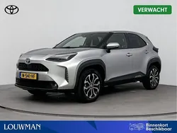 Grijs Gebruikt 2022 Toyota Yaris Cross Edition SUV | € 21.950 (Super prijs)