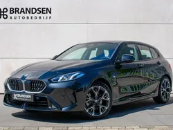 Zwart Gebruikt 2024 BMW 120 M Sport Hatchback | € 39.900 (Super prijs)