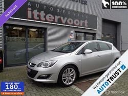 Zilver Gebruikt 2015 Opel Astra Sport Hatchback | € 10.950 (Super prijs)