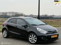 Zwart Gebruikt 2012 Kia Rio Start Hatchback | € 4.500