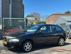 Zwart Gebruikt 2000 Mitsubishi Colt Hatchback | € 850