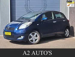 Blauw Gebruikt 2011 Toyota Yaris Hatchback | € 3.250 (Eerlijke prijs)