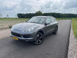 Grijs Gebruikt 2014 Porsche Cayenne SUV | € 32.000 (Eerlijke prijs)