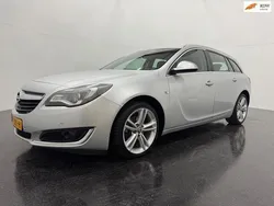 Grijs Gebruikt 2016 Opel Insignia Cosmo Stationwagen | € 2.950 (Goede deal)