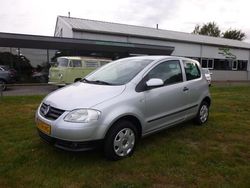 Grijs Gebruikt 2007 VW Fox Trendline Hatchback | € 1.950 (Eerlijke prijs)