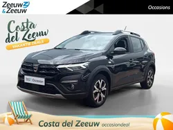 Zwart Gebruikt 2021 Dacia Sandero Essentiel Hatchback | € 15.440 (Eerlijke prijs)