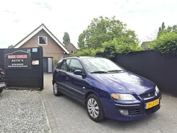 Blauw, metallic lak Gebruikt 2002 Mitsubishi Space Star Comfort Edition MPV | € 1.345 (Eerlijke prijs)