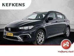 Zwart Gebruikt 2023 Fiat Tipo Cross Hatchback | € 24.425 (Eerlijke prijs)