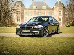 Zwart, metallic lak Gebruikt 2010 BMW 523 Executive Sedan | € 10.499 (Eerlijke prijs)