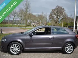 Grijs Gebruikt 2011 Audi A3 Attraction Hatchback | € 3.999 (Goede deal)