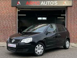 Zwart Gebruikt 2005 VW Polo Trendline Hatchback | € 2.350 (Goede deal)