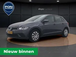 Grijs, metallic lak Gebruikt 2023 VW Polo Hatchback | € 18.450 (Goede deal)