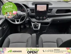 Blanc glacier 369 Gebruikt 2022 Renault Trafic Van | € 23.285 (Duur)